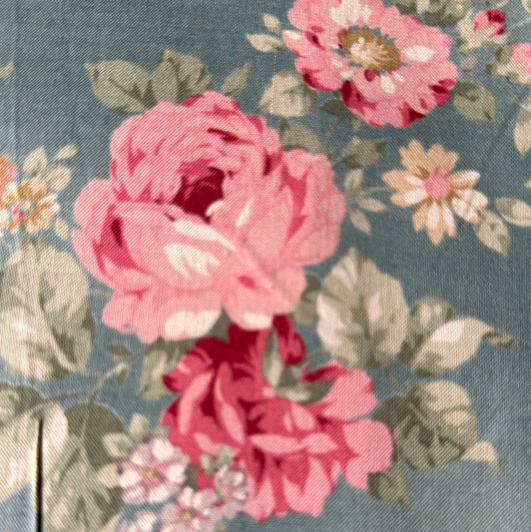 Lecien Antique Rose fat quarter