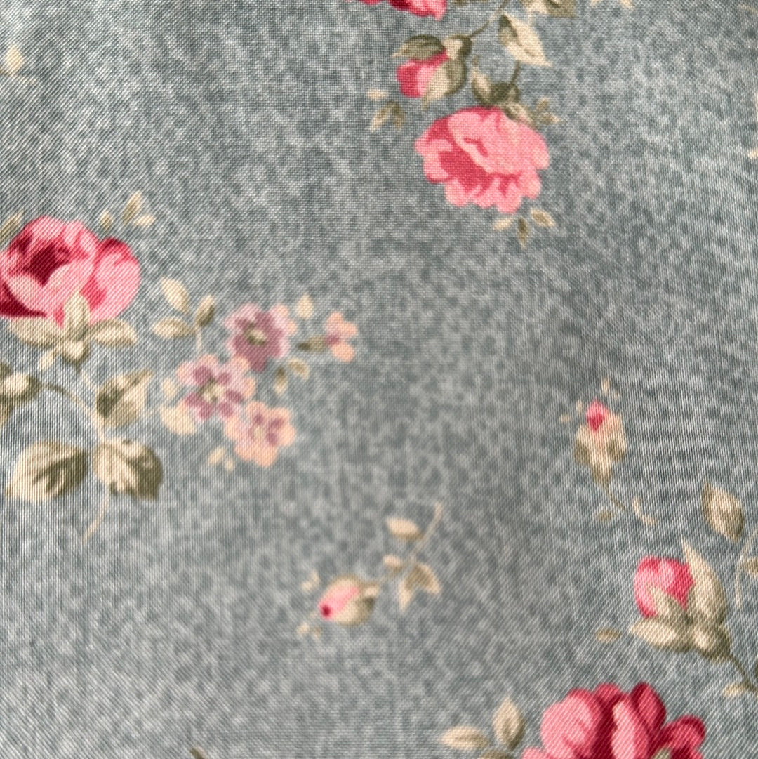 Lecien Antique Rose fat quarter