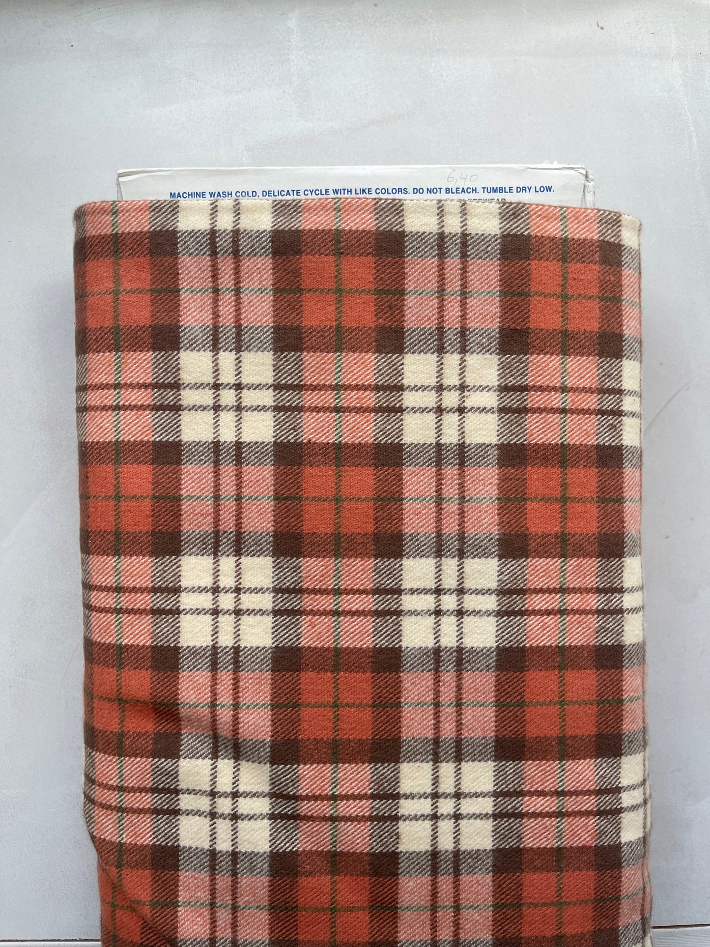 Marcus primo plaid flanel R09 J242